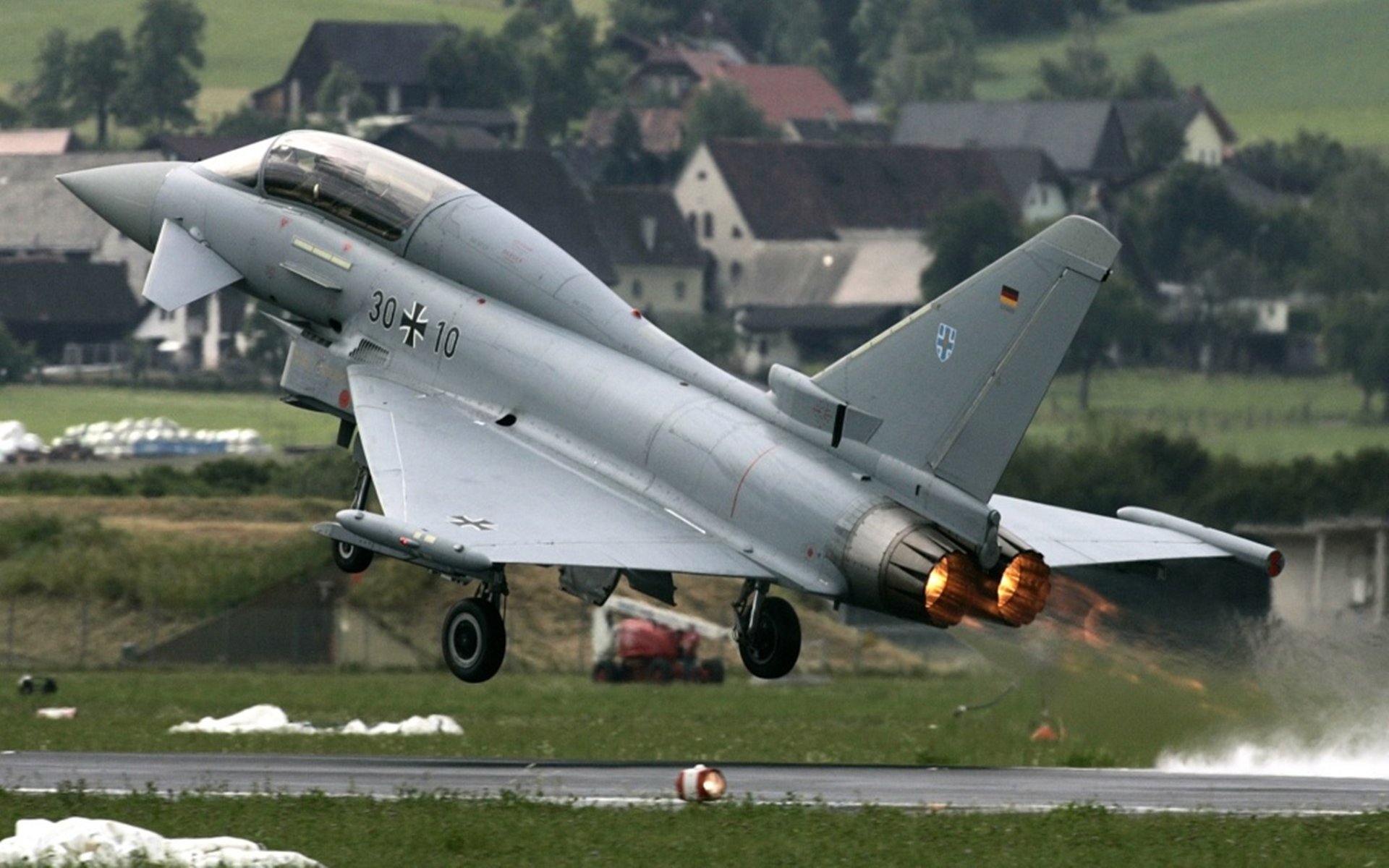 龙吟圣城,广东队客场制霸马刺,拉文末节狂飙成关键先生